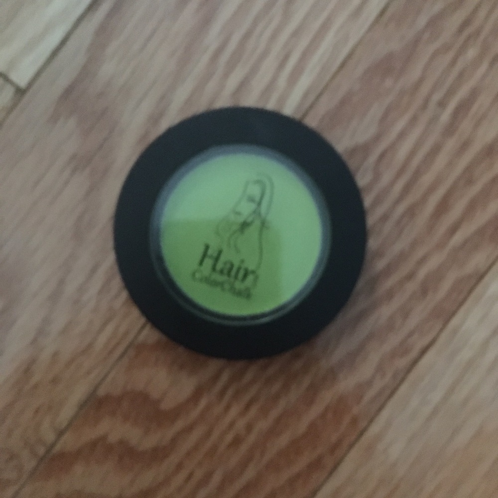 Hair chalks